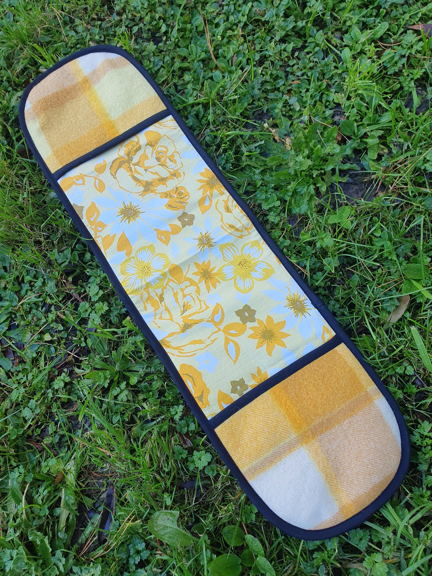 XxL Oven Mitt Yellows
