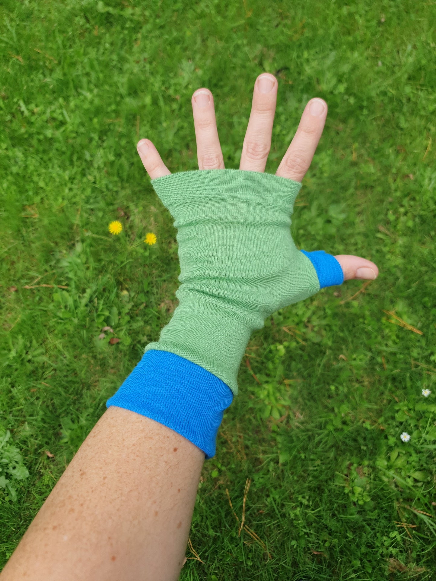Merino Gloves 2 Tone