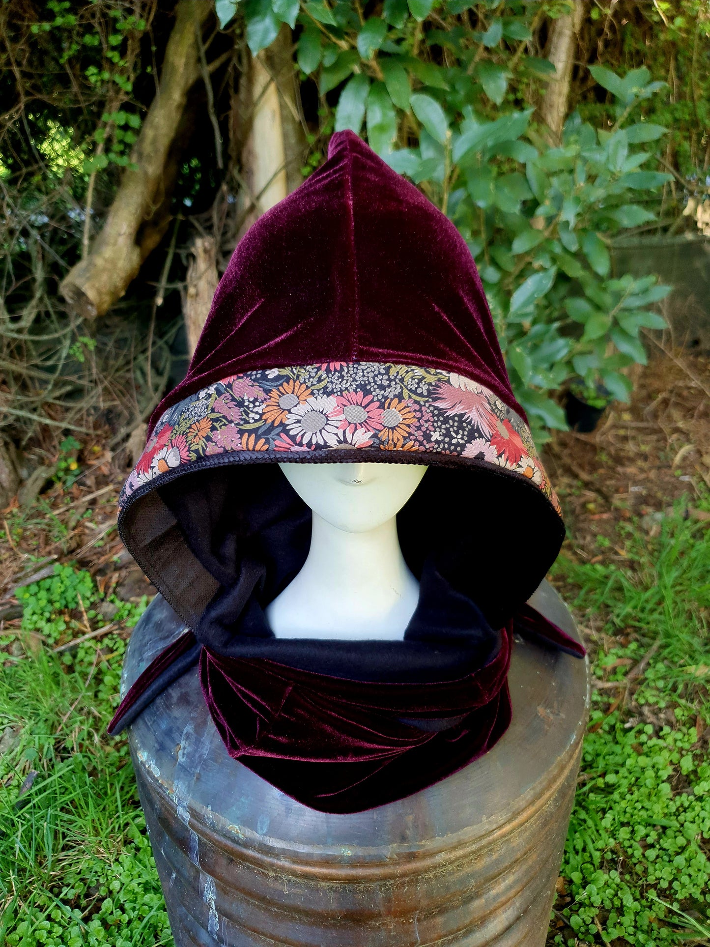 Velvety floral warm Hooded Scarf