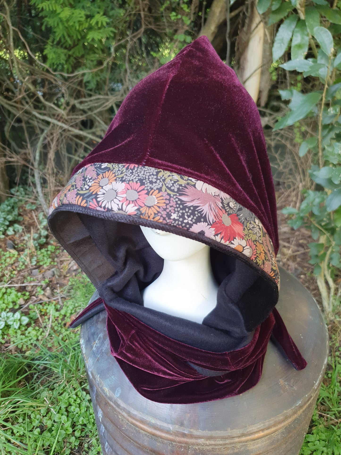 Velvety floral warm Hooded Scarf