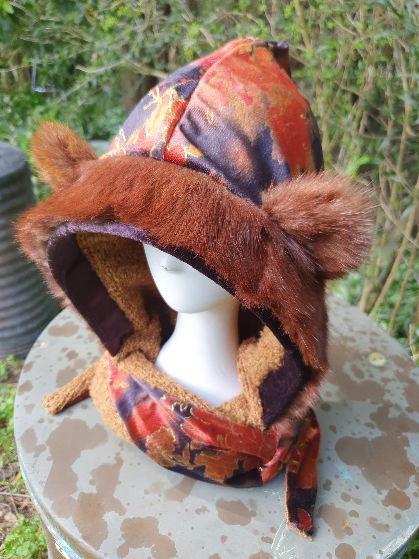 Velvet Vintage Fur Hooded Scarf