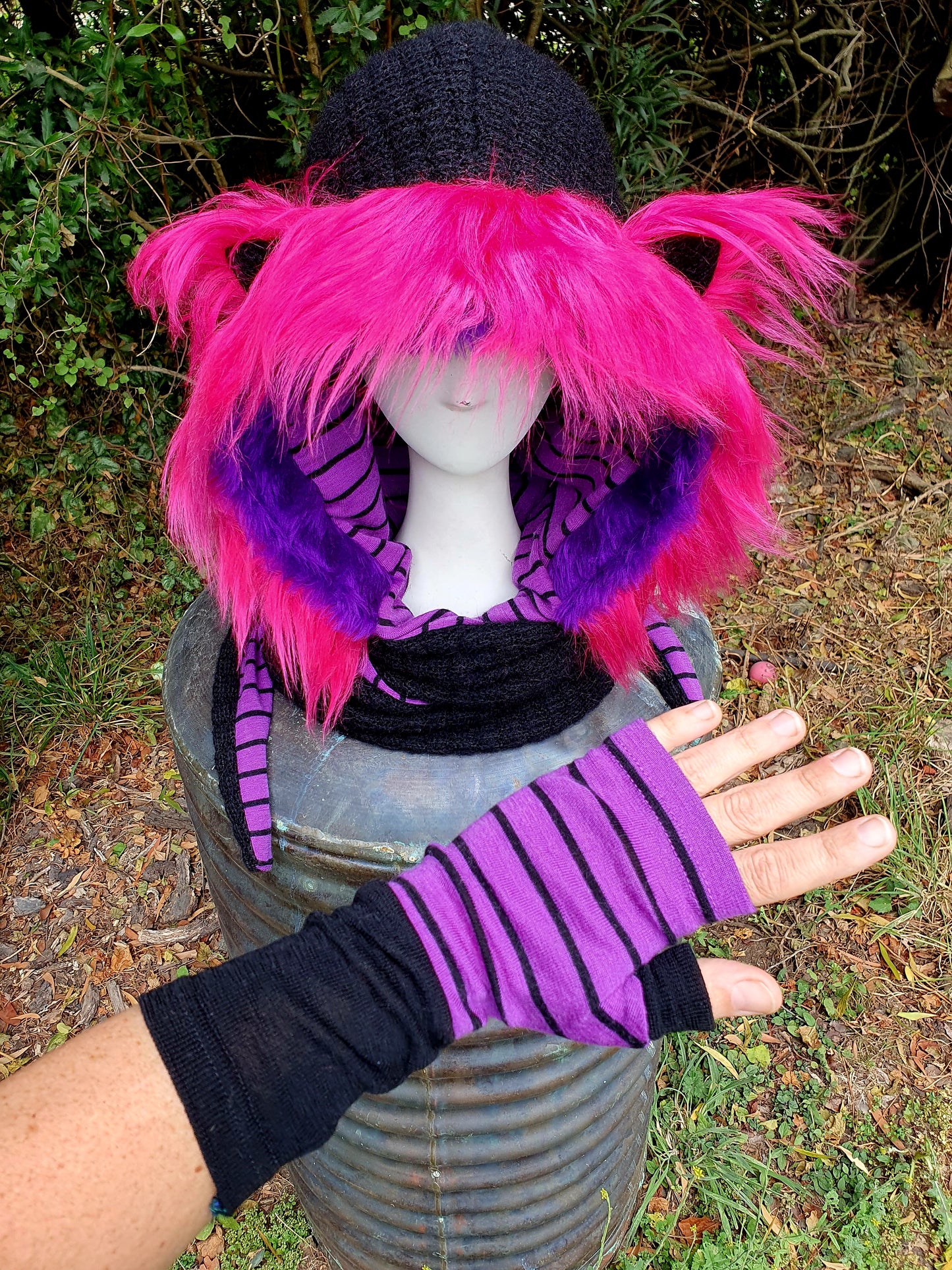 Pink, purple, black Hood and glove set
