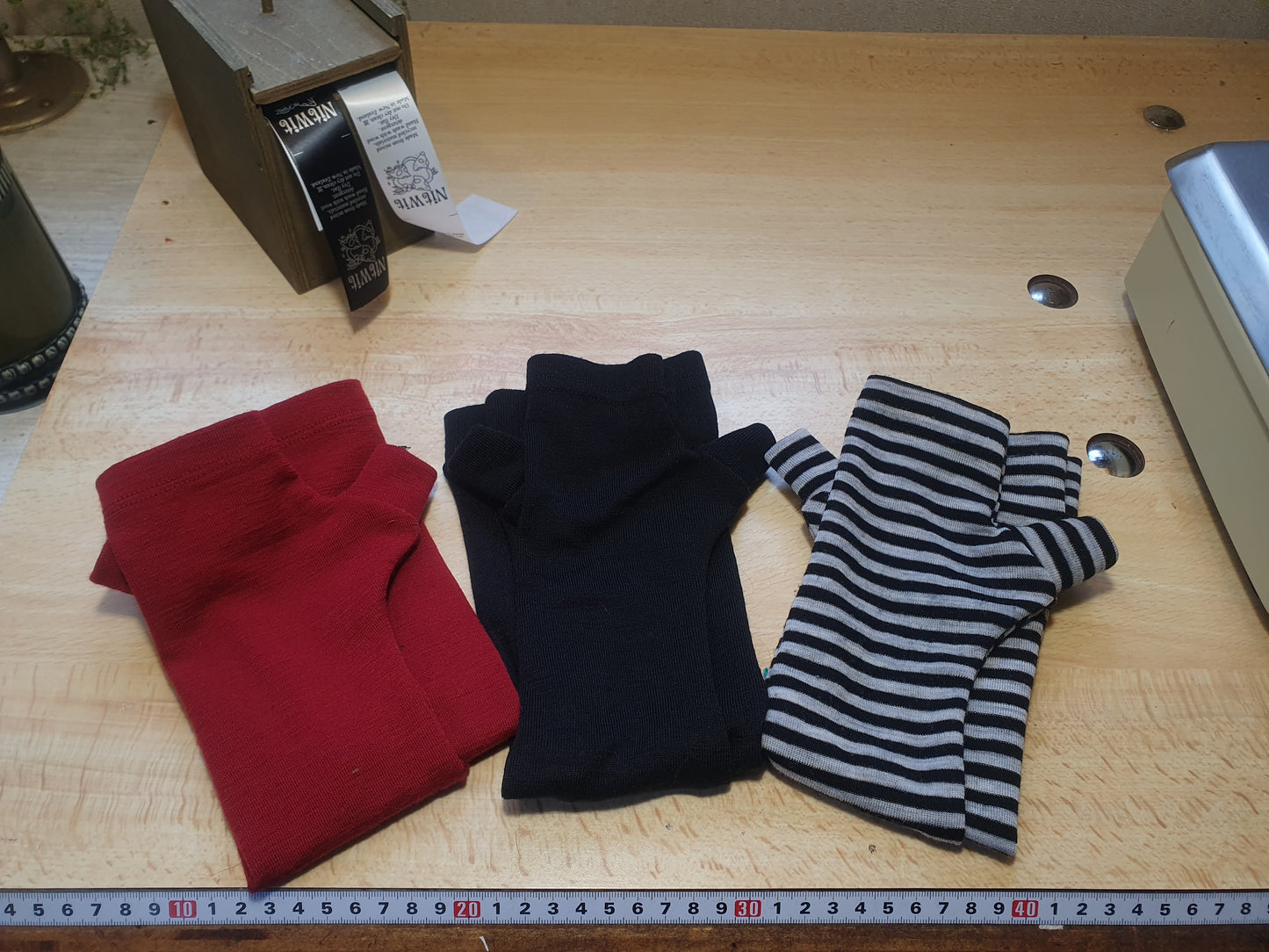 Red elbow length Merino Fingerless Gloves