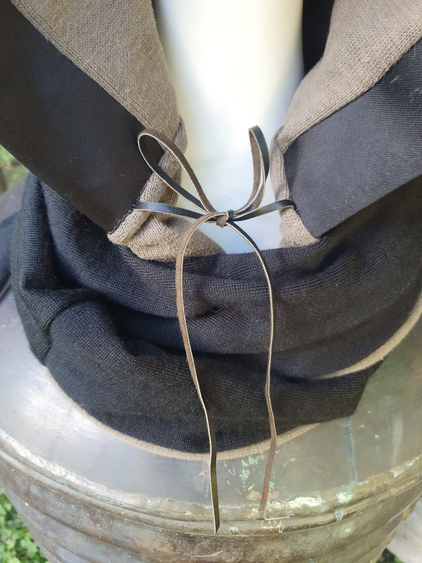 Merino & Cotton Kōwhaiwhai Hooded Scarf