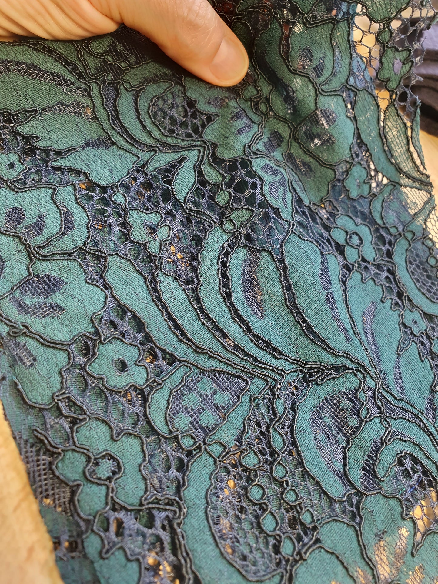 Greeny Bluey Lace, celestial lining