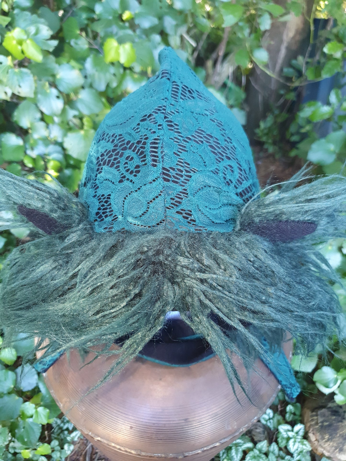 Emerald Green Lace, Merino lining