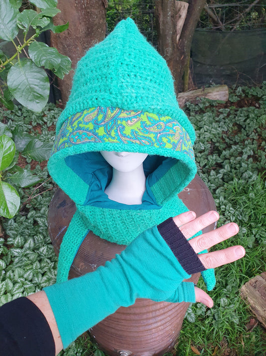 Chunky Teal Jade Green Hooded Scarf and Merino Gloves