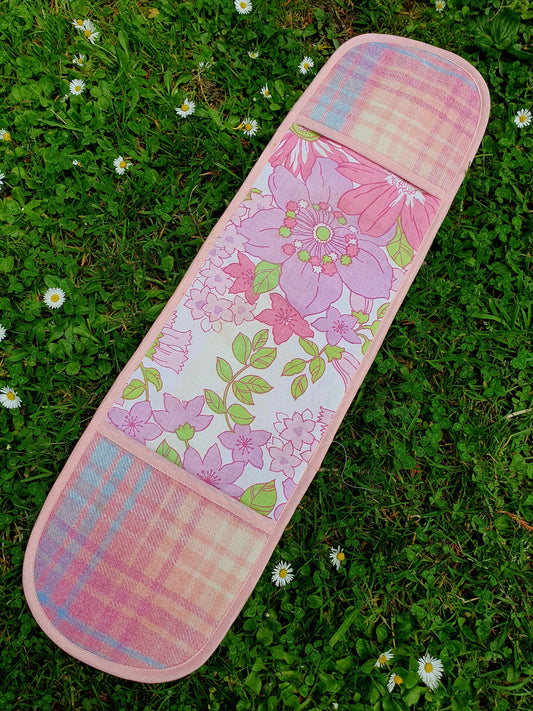 XxL Oven Mitt Soft Pinks with a hint of Blue & Green