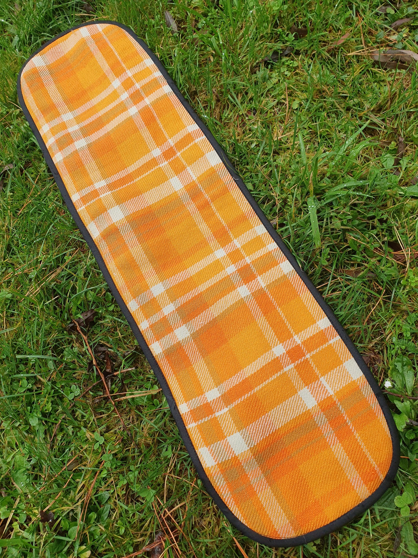 XxL Oven Mitt Orange Fishys