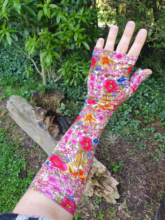 Floral whimsy Gloves