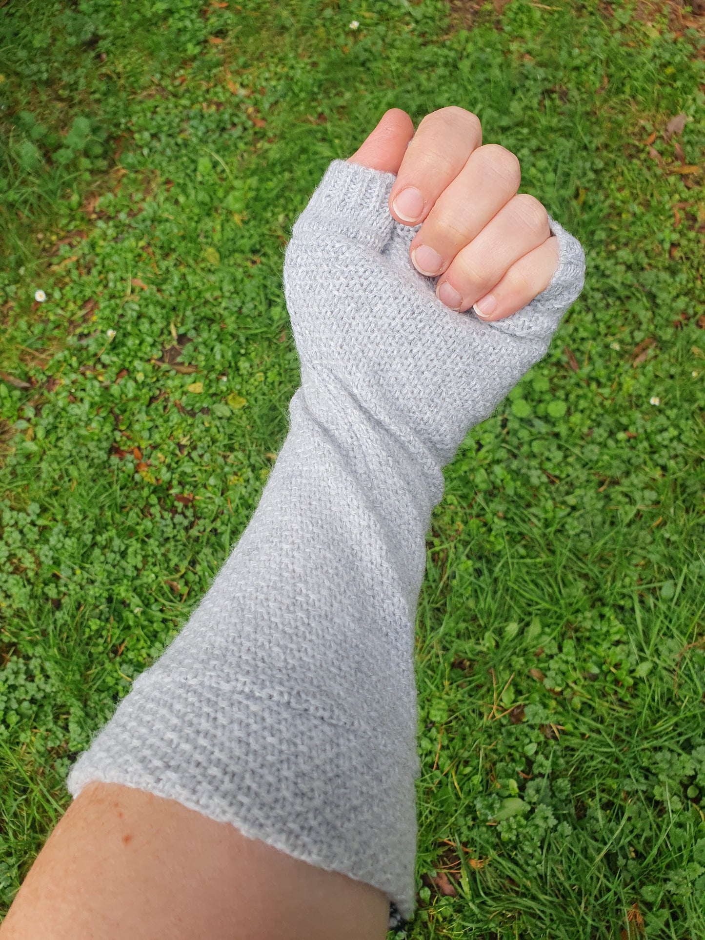 Soft Grey with gradient faux fur FREE GLOVES