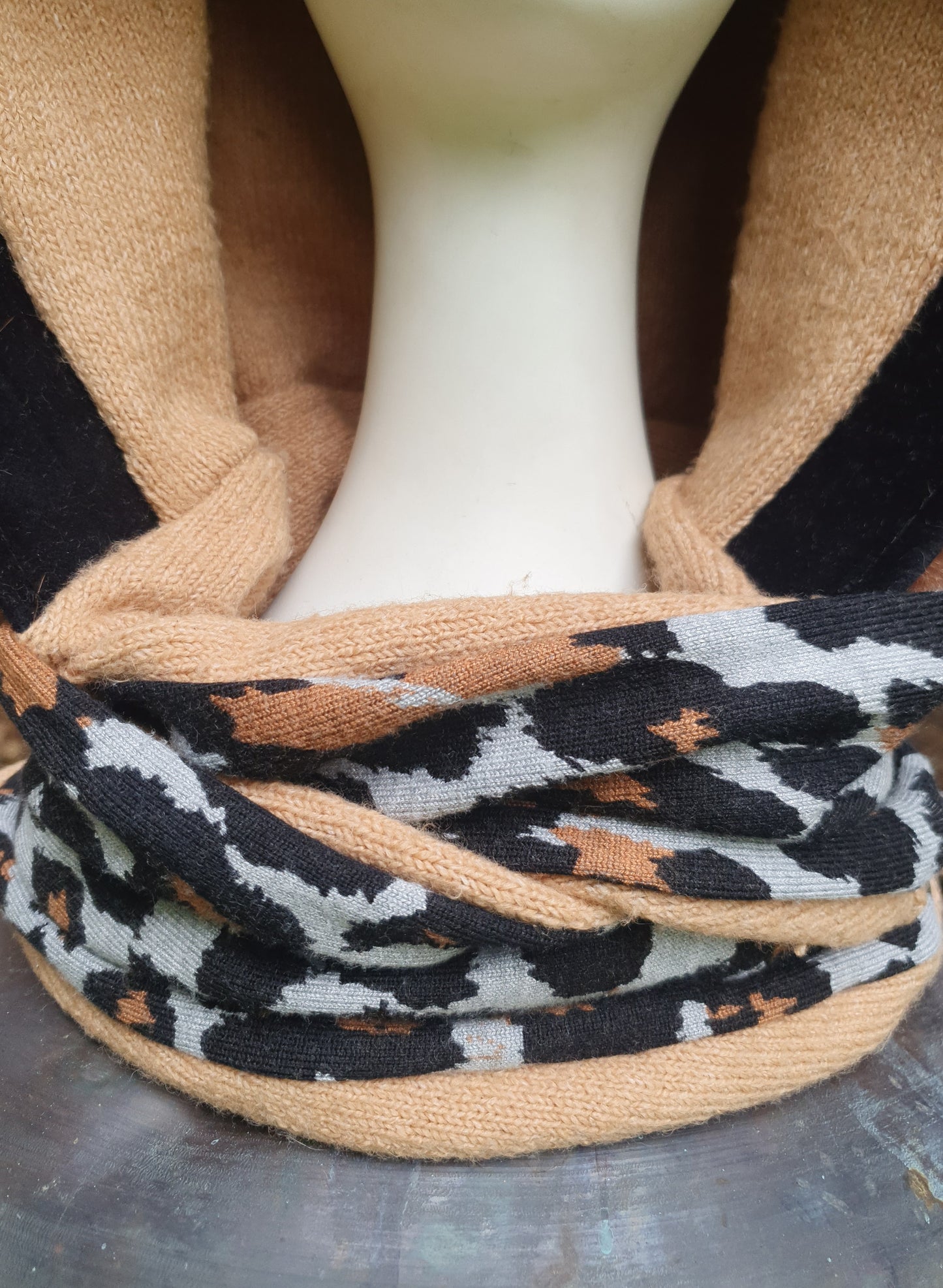 Vintage fur Hood and Glove set